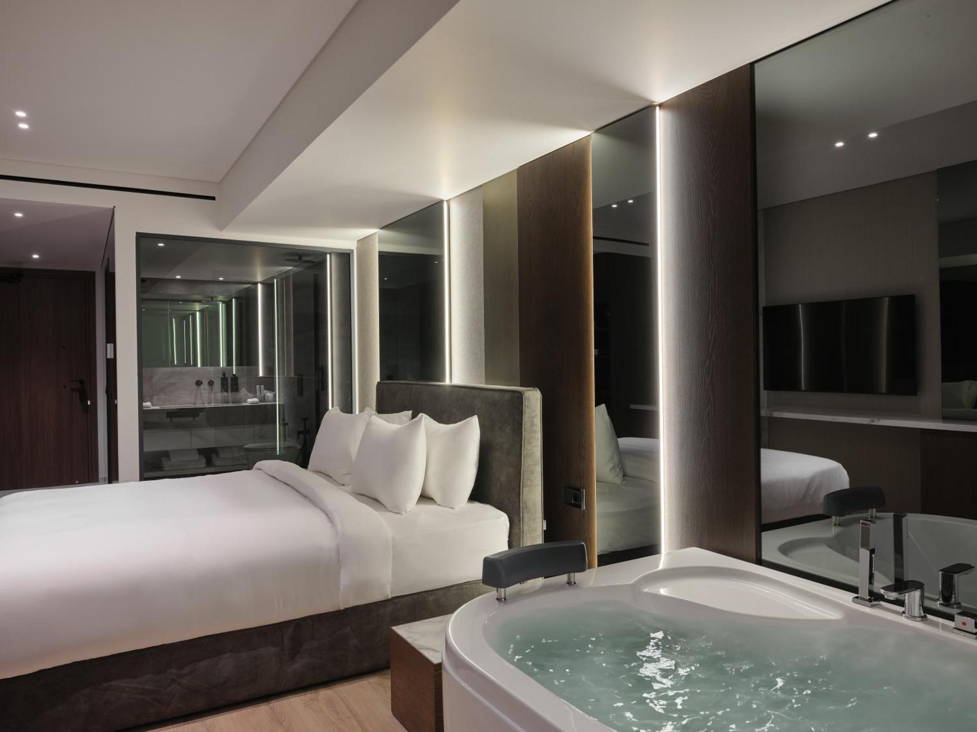 Nur Edge Aparthotel - Acropolis Skyline 아테네 외부 사진